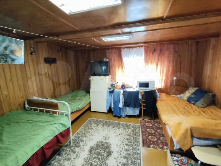 Дача 33,3 м² на участке 10 сот.