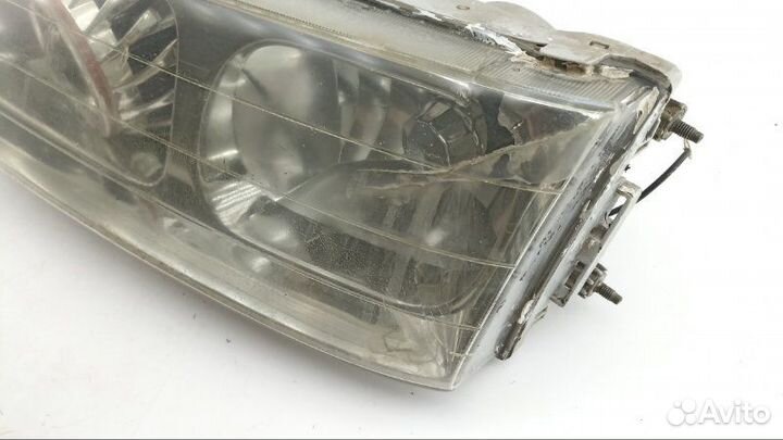 Фара левая Toyota Mark Ii JZX100 1997