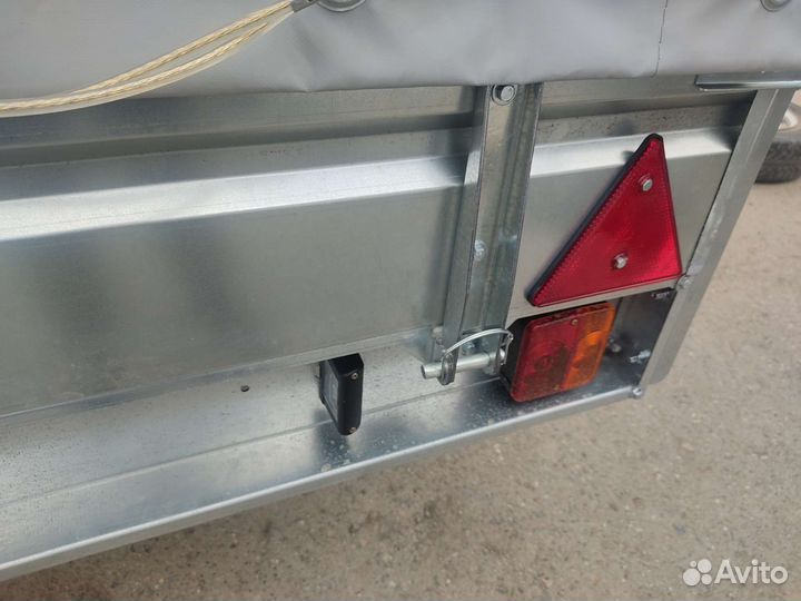 Прицеп легковой 2500 1300