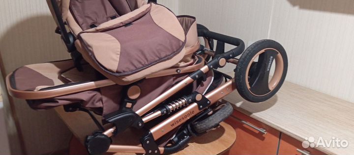 Прогулочная коляска детская складная