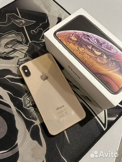 iPhone Xs, 64 ГБ