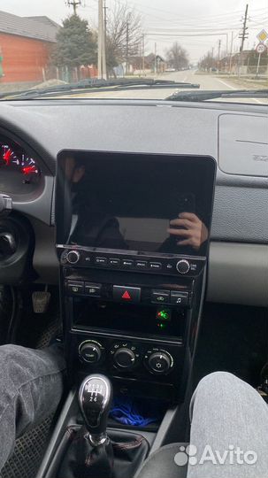 Магнитола планшет на priora