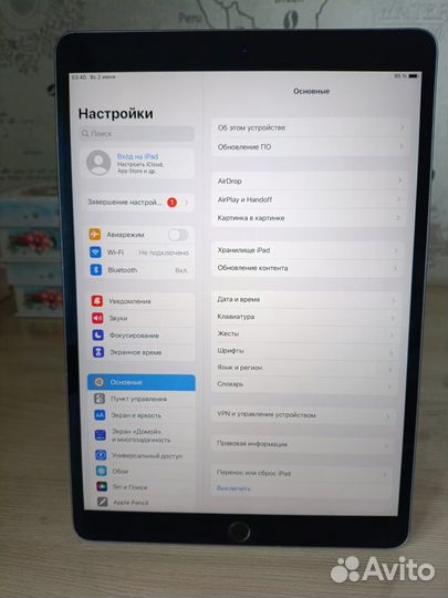 Планшет Apple iPad Air 64Gb Wi-Fi muuj2RU/A 10.5