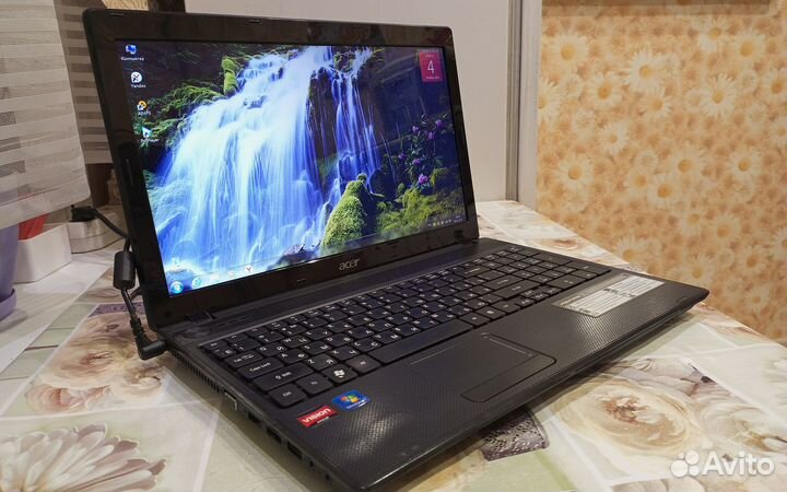 Ноутбук Acer Aspire 5552G +SSD 256Gb+ RAM 4Gb