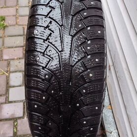 Nokian Tyres Hakkapeliitta SUV 5 215/65 R16