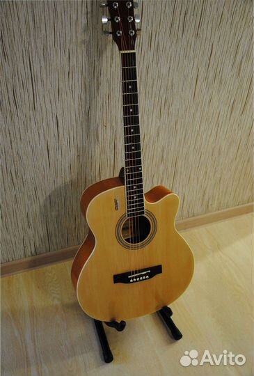 Гитара акустическая Elitaro
