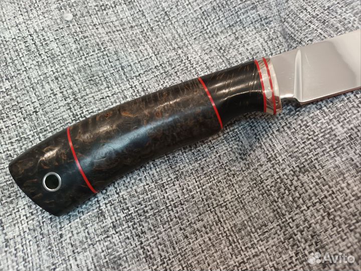 Нож