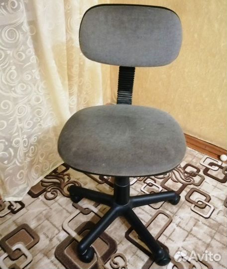 Компьютерное кресло бу детское