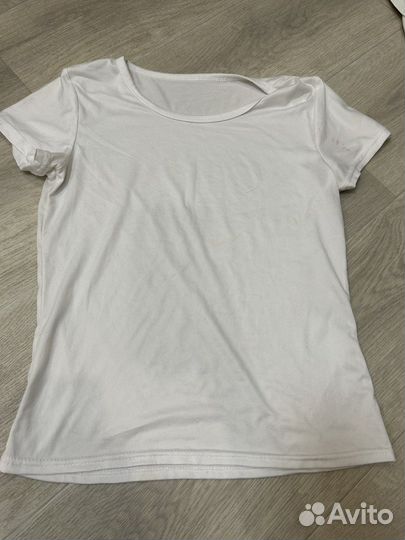 Продам одежду женскую б/у