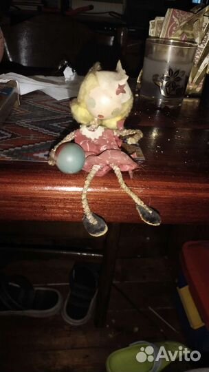 Ёлочная игрушка СССР пионерка с мячом