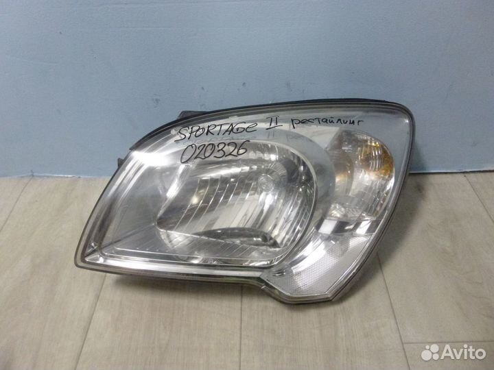 Фара левая KIA Sportage 2004-2010