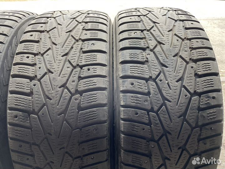 Nokian Tyres Hakkapeliitta 7 225/55 R17