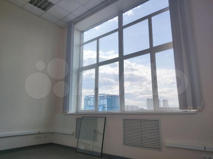 Сдам офисное помещение, 210 м²