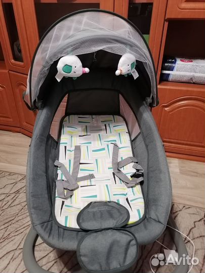 Шезлонг детский электрический