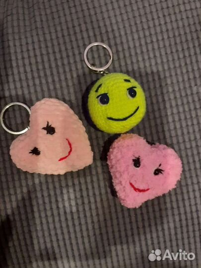 Брелок вязаный