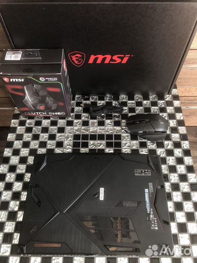 Ноутбук MSI GF63