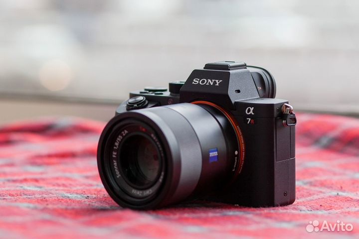 Фотокамера Sony A7r2