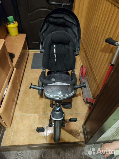 Детский трехколесный велосипед bmw