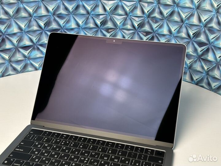 MacBook Air 13 2024 M3 256Gb Space Gray, 70 циклов