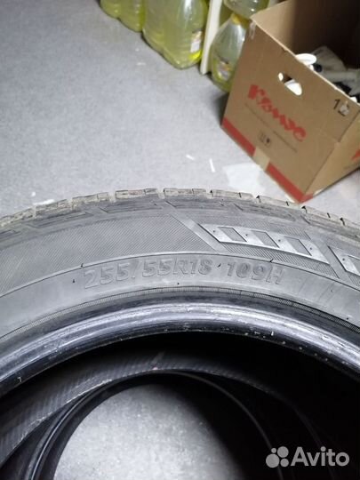 Hankook AH11 255/55 R18 109H