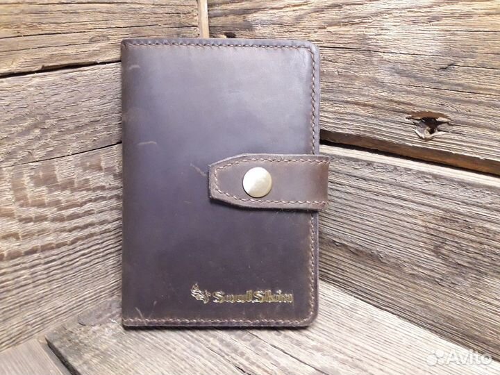 Бумажник кожаный для автодокументов. Подарок