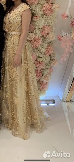 Вечернее платье в пол