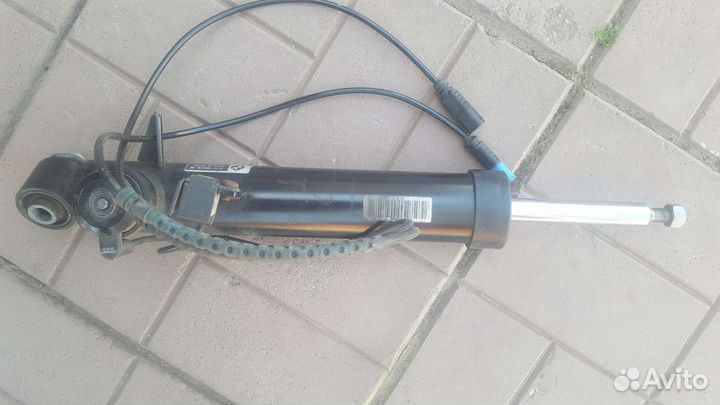 Стойка амортизационная 37126863176