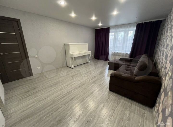 3-к. квартира, 90 м², 1/10 эт.