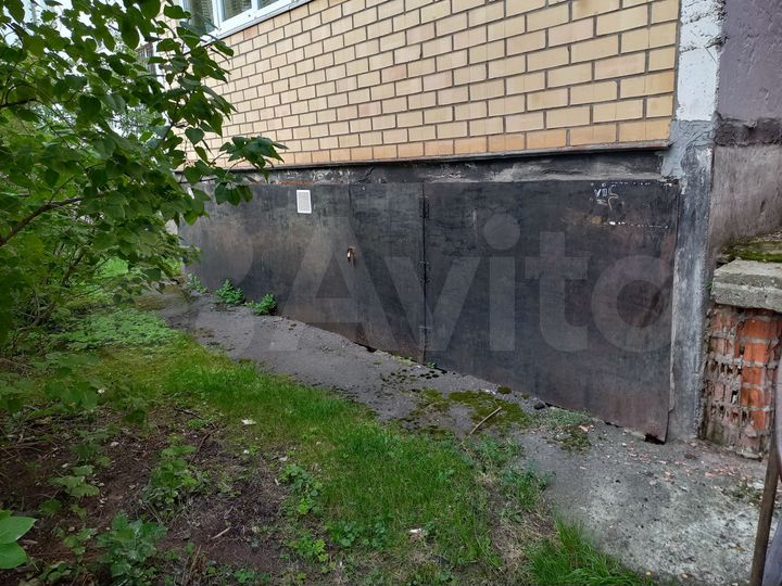 3-к. квартира, 60 м², 1/9 эт.