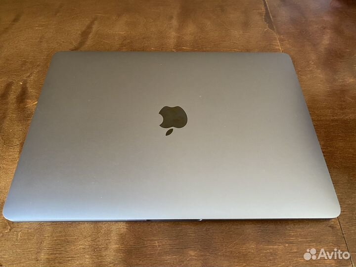 Apple MacBook Pro 13 2019