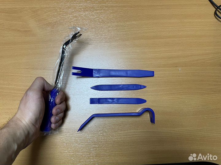 Съемники обшивки салона, клипс, пистонов для авто