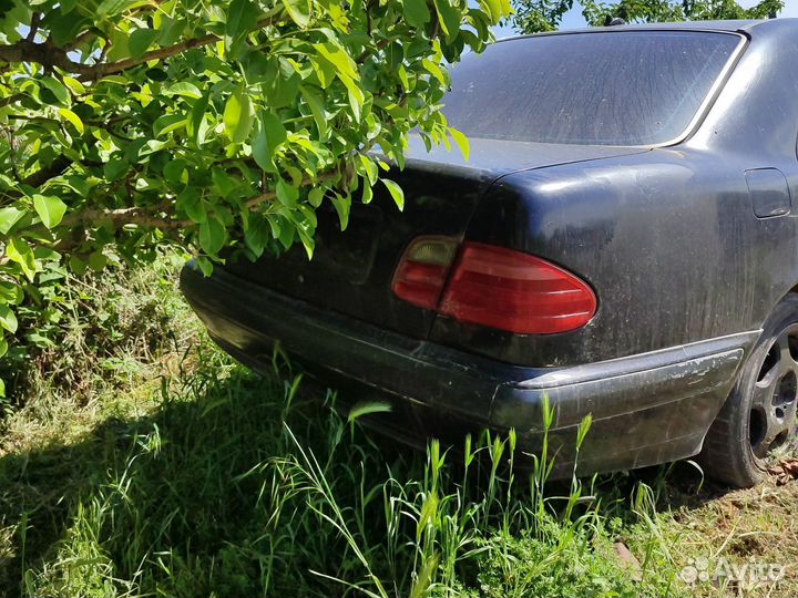 Мерседес w210 E220 по запчастям