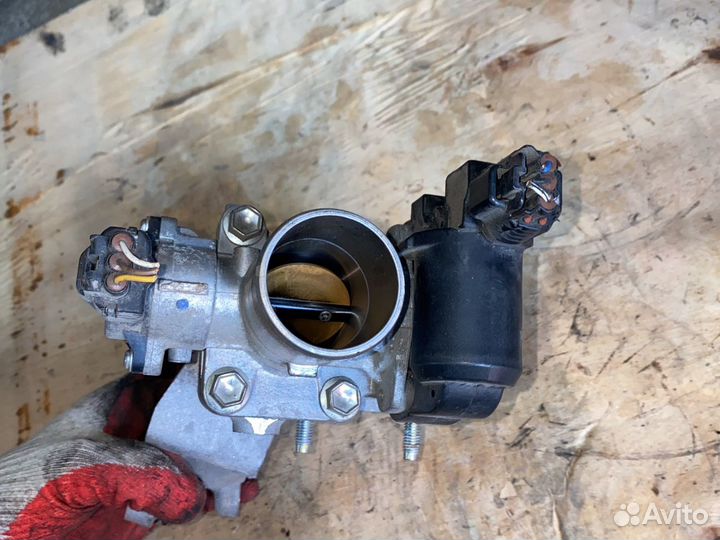 Дроссельная заслонка 1.4d 1ND-TV Toyota