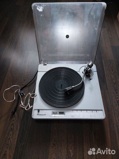 Виниловый проигрыватель Орфей 101