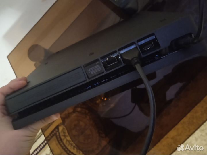 Sony playstation 4 slim