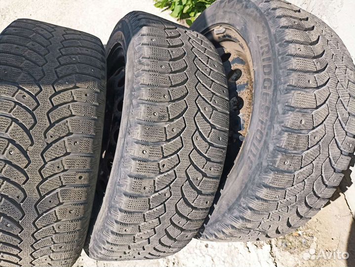 Bridgestone Blizzak Ice 195/55 R15