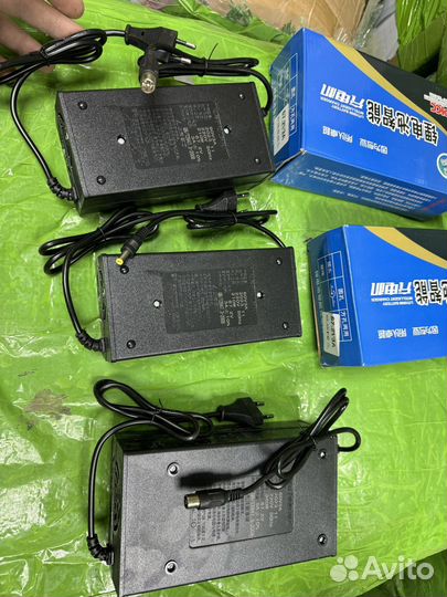 Зарядные устройсва для электровелосипеда