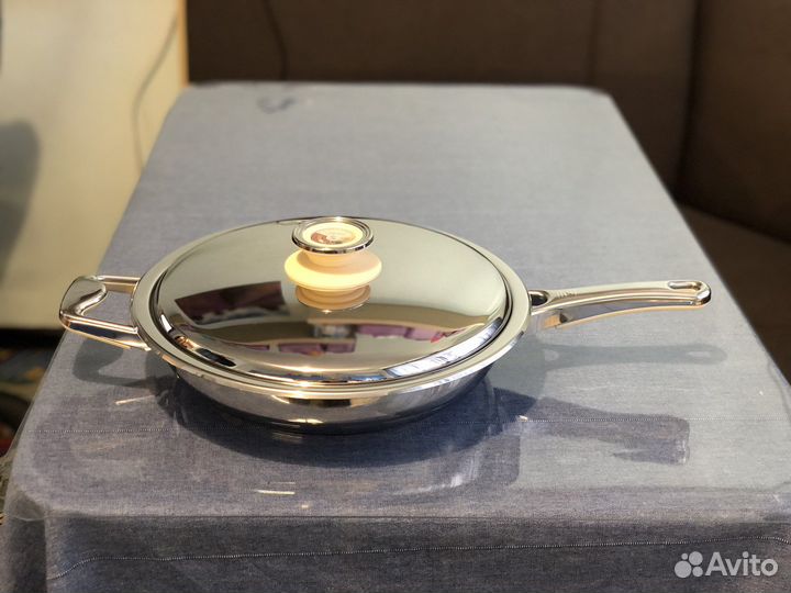 Сковорода большая 3 л 28 см Цептер