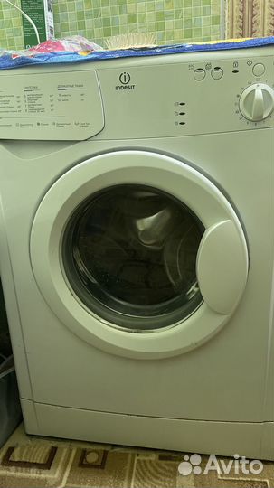 Продам стиральную машину