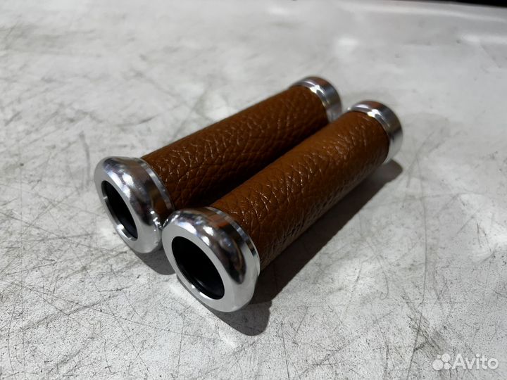 Ручки грипсы резинки на руль 22мм для мотоцикла