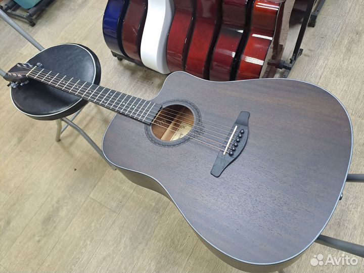 Гитара акустическая дредноут красное дерево