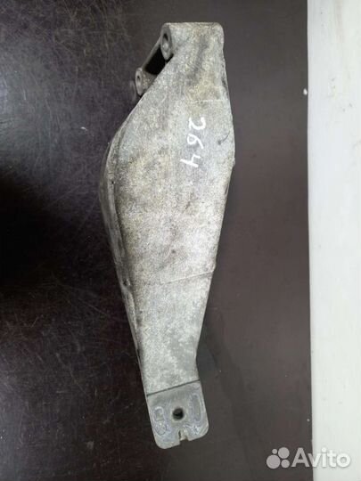 Кронштейн двигателя Opel Vectra B (1995-1999)