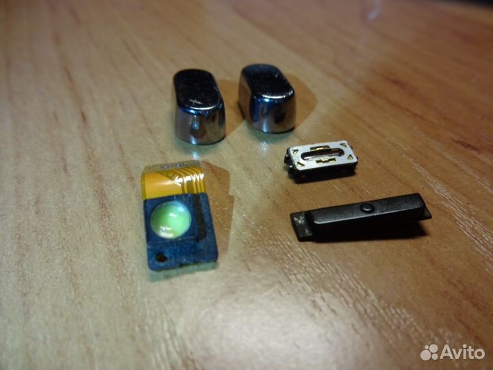 Nokia E90, N95, N82,Motorola XT897 и др - запчасти