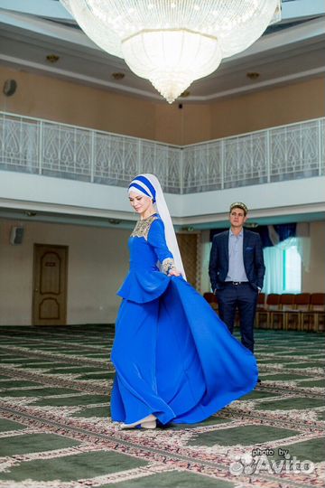 Платье на никах (прокат)