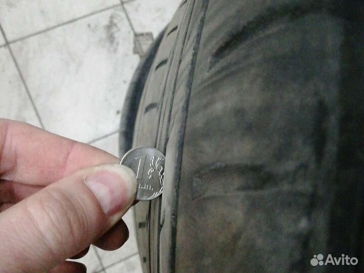 Continental ContiCrossContact UHP 235/55 R19 105V