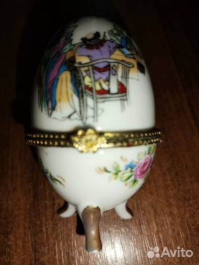 Шкатулка яйцо