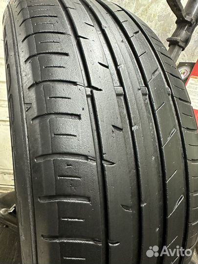 Dunlop SP Sport FM800 215/60 R16