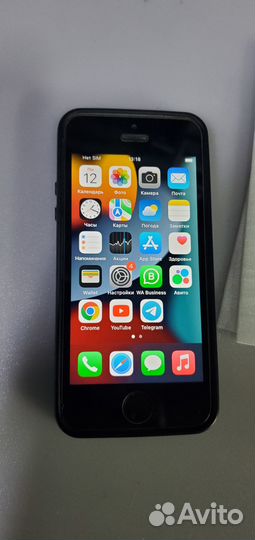 iPhone SE, 32 ГБ