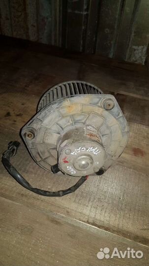 Моторчик печки ваз 2112 приора