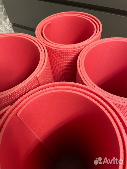 Коврик для йоги и фитнеса